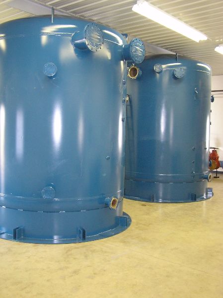 Plain Steel Custom Hydropneumatic tanks